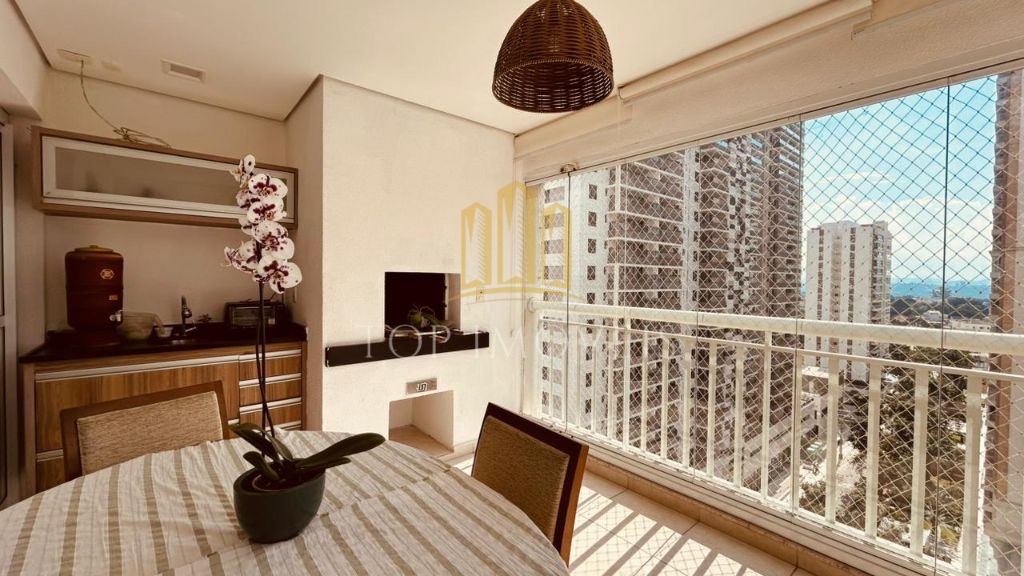 Apartamento com 3 quartos, 82 m², à venda por R$ 890.000,00 