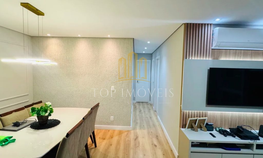 Apartamento com 3 quartos, sendo 1 suíte, andar alto e com v