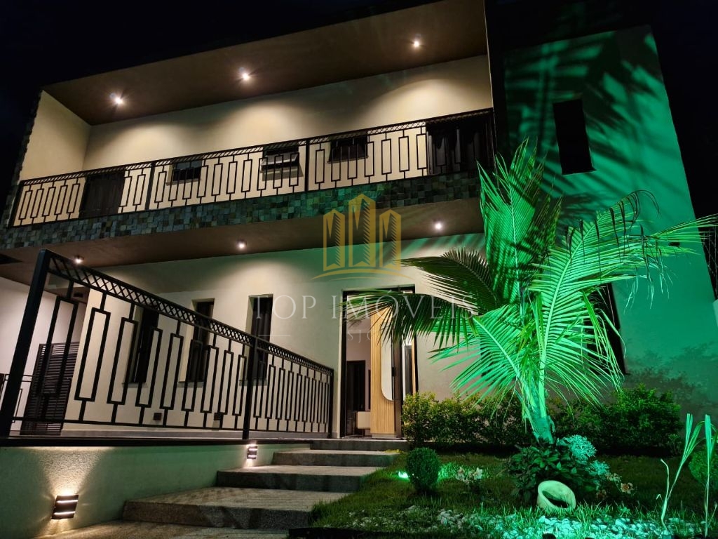 Casa de alto padrão no condomínio residencial lilian shineid
