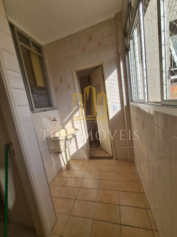 OPORTUNIDADE NO CENTRO! EDIFÍCIO LOGOS! lindo e espaçoso apartamento dois dormitórios varanda condomínio com lazer na melhor localização do centro
