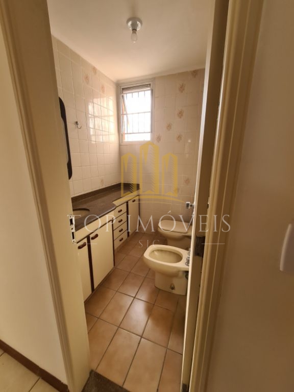 OPORTUNIDADE NO CENTRO! EDIFÍCIO LOGOS! lindo e espaçoso apartamento dois dormitórios varanda condomínio com lazer na melhor localização do centro