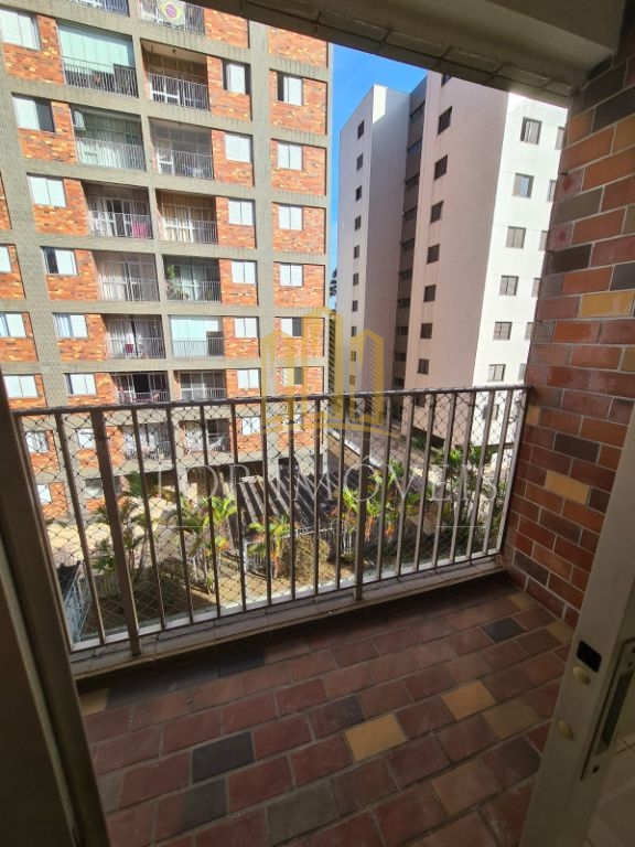 OPORTUNIDADE NO CENTRO! EDIFÍCIO LOGOS! lindo e espaçoso apartamento dois dormitórios varanda condomínio com lazer na melhor localização do centro