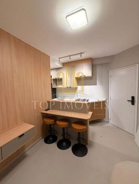 Apartamento completo de 2 quartos sendo 1 suíte no vista ver