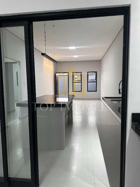 Belissíma casa 3 quartos 1 suíte residencial amor