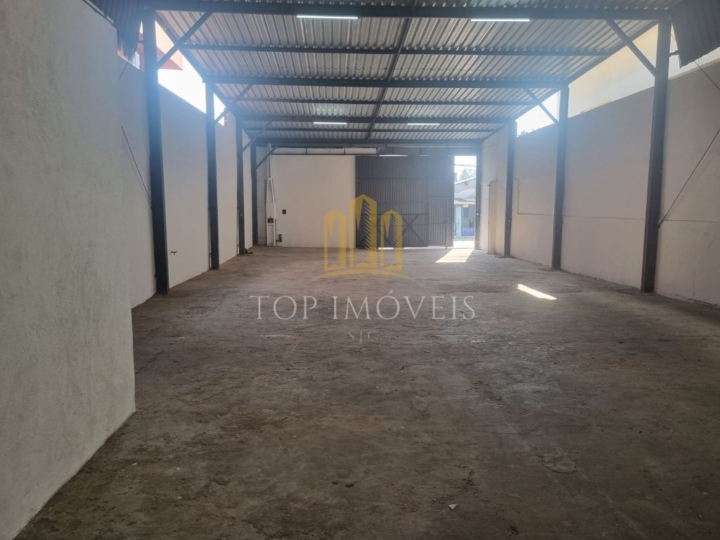 Galpão funcional e espaçoso na vila guarani