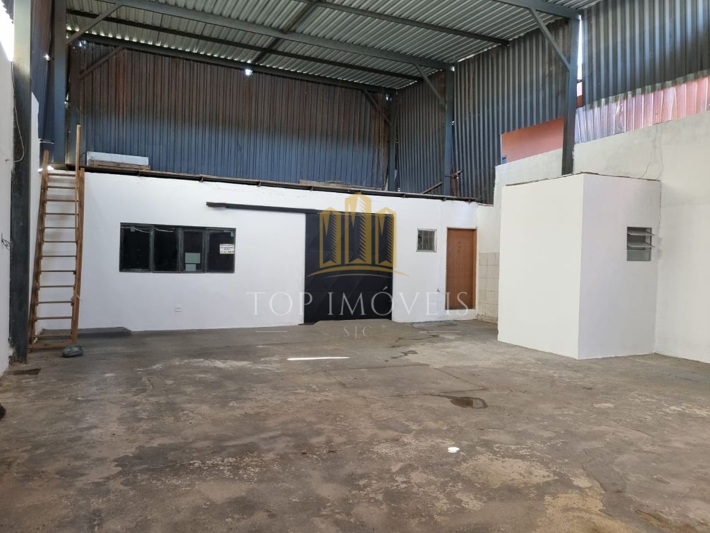 Galpão funcional e espaçoso na vila guarani