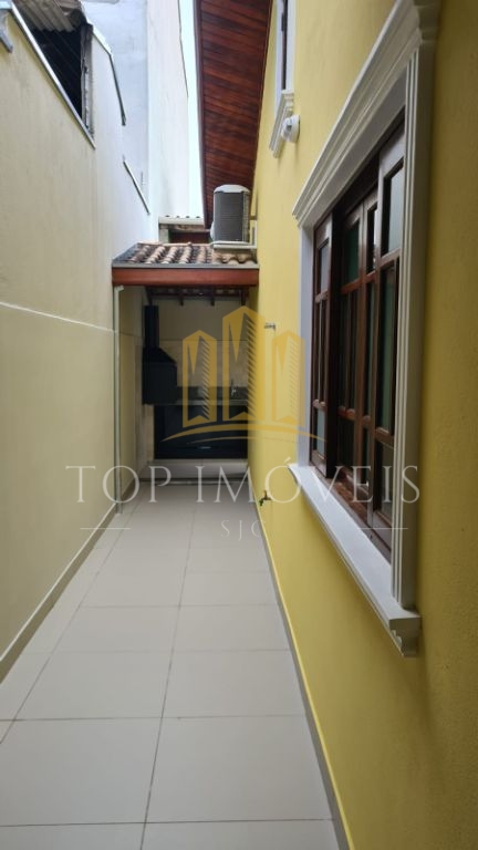 Casa elegância, com conforto e exclusividade no Bosque dos Ipês