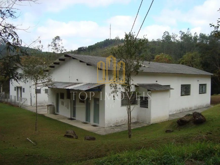 Belissíma fazenda 150 alqueires bairro do cedro paraibuna id