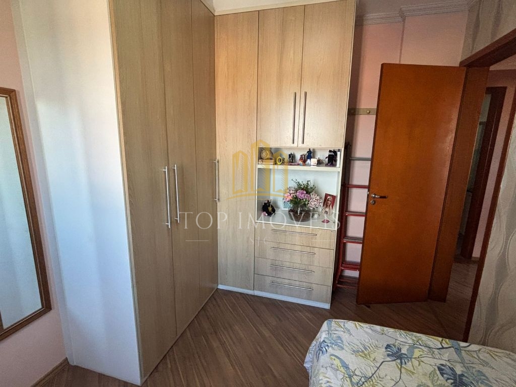 Lindo e espaçoso apartamento três quartos suíte repleto de a