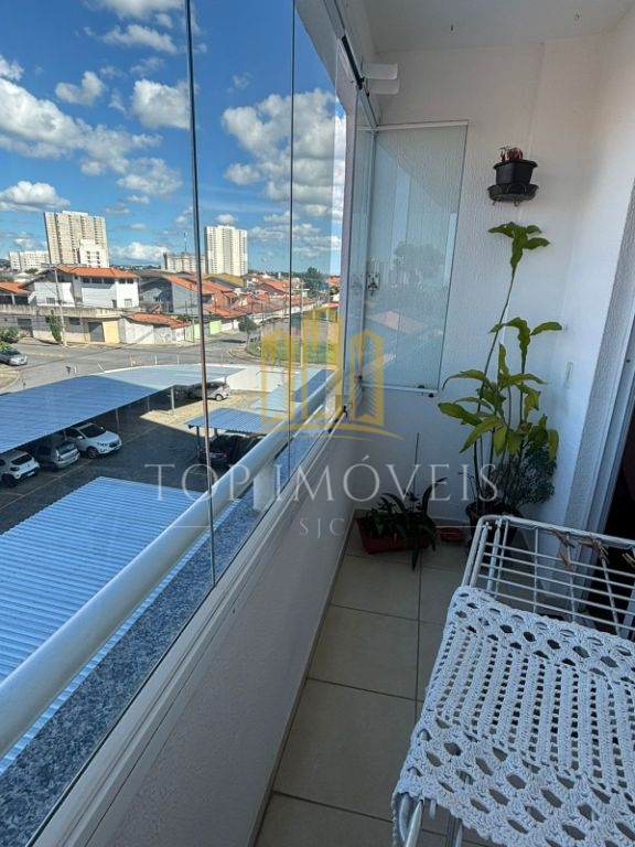 Lindo e espaçoso apartamento três quartos suíte repleto de a