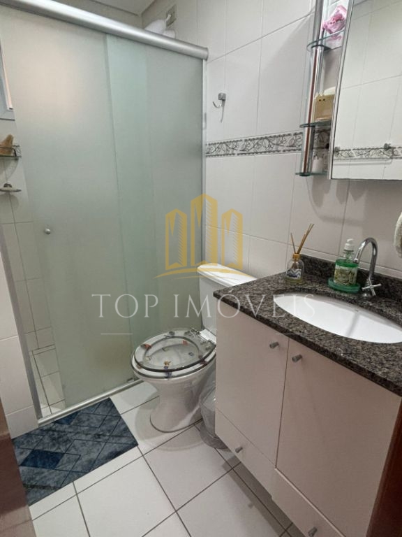 Lindo e espaçoso apartamento três quartos suíte repleto de a
