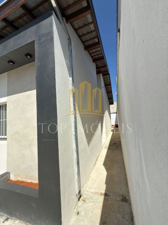 Casa novíssima por 2 quartos 1 suíte apenas R$ 380 mil – opo