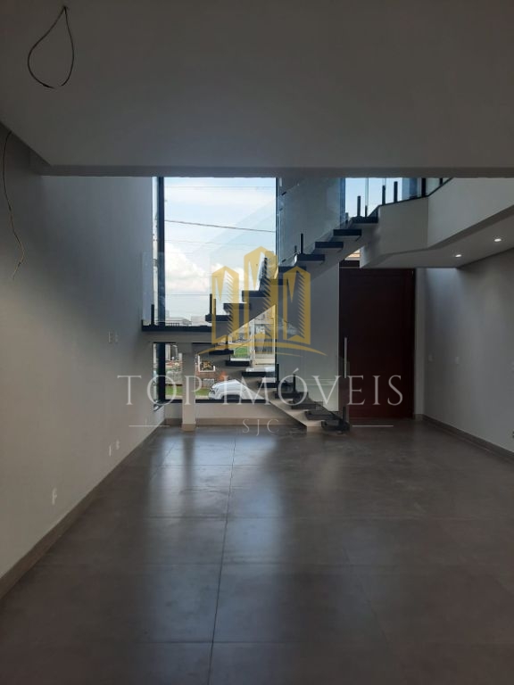 Sobrado com 3 quartos, 214 m², à venda por R$ 1.690.000 - re