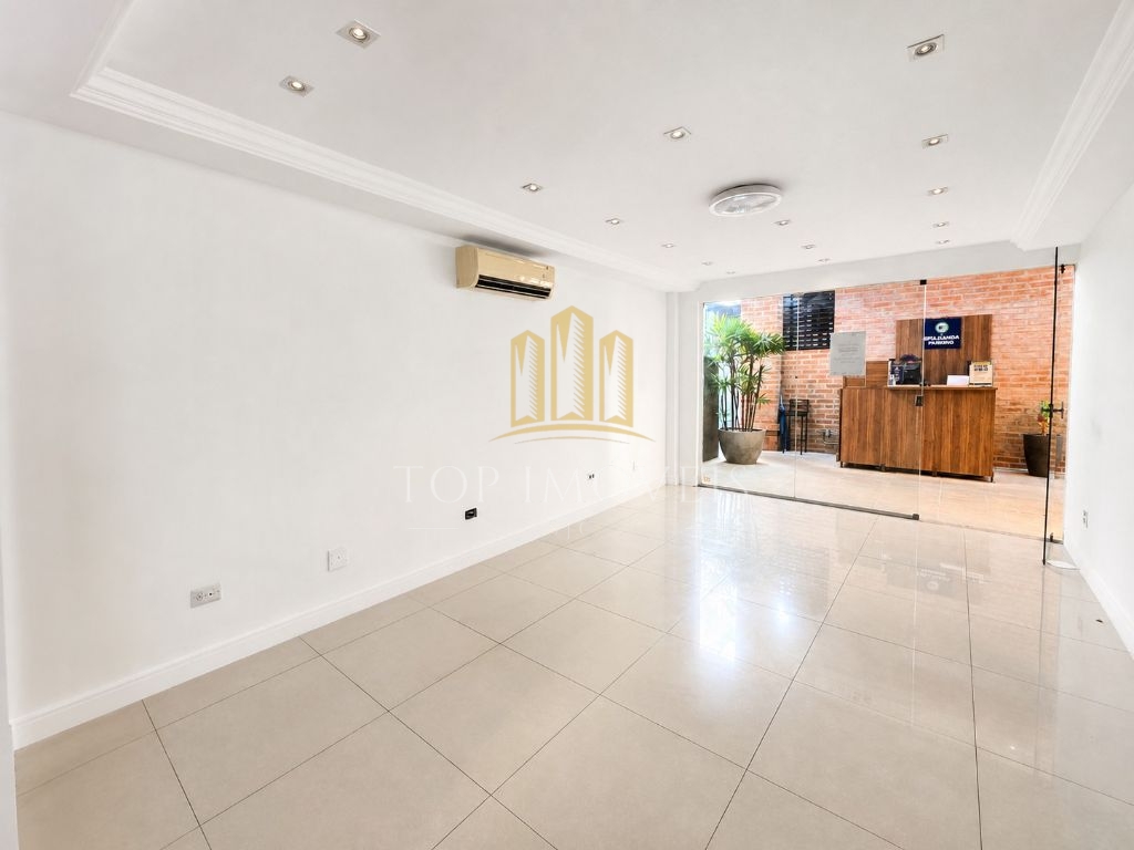Sala comercial à venda, 115 m² por R$ 900.000 e locação por 