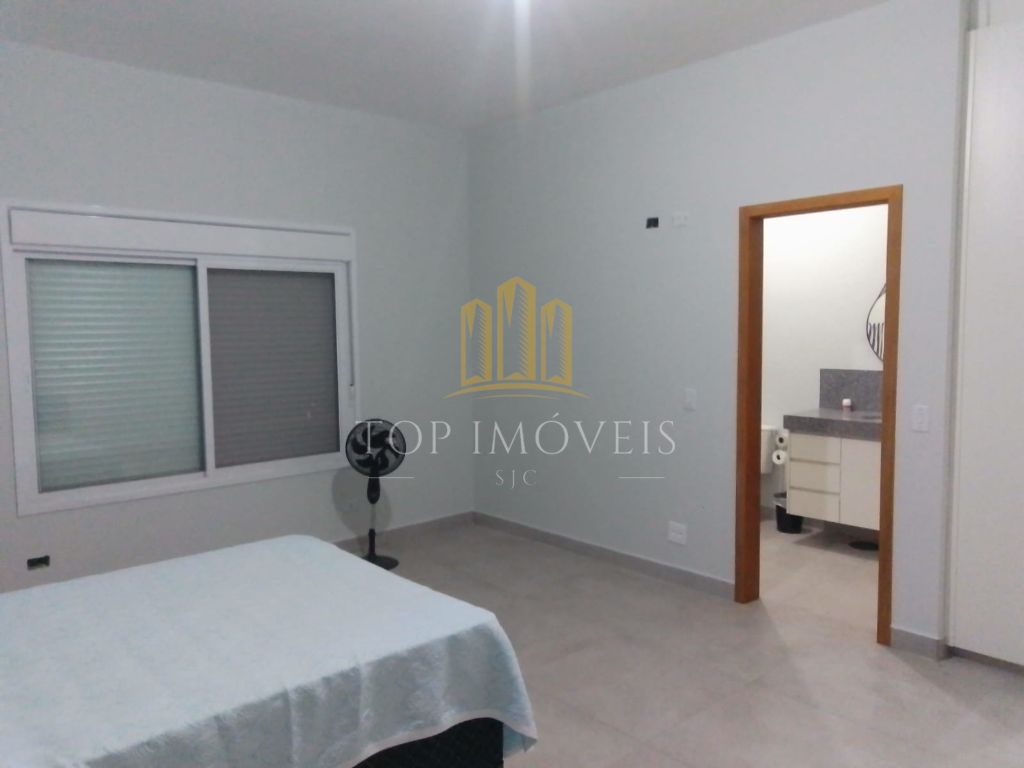 Casa com 5 dormitórios, 350 m² - venda por R$ 2.200.000,00 o