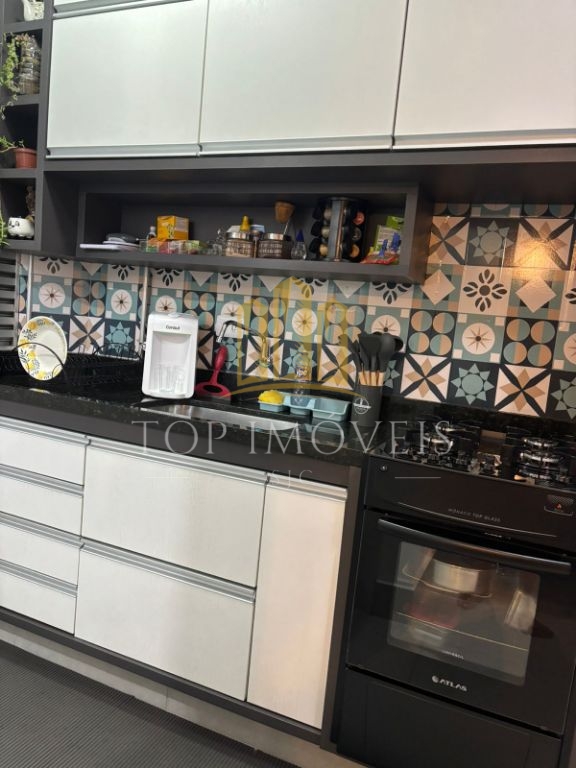 Apartamento reformado no condomínio rui barbosa com 2 quarto
