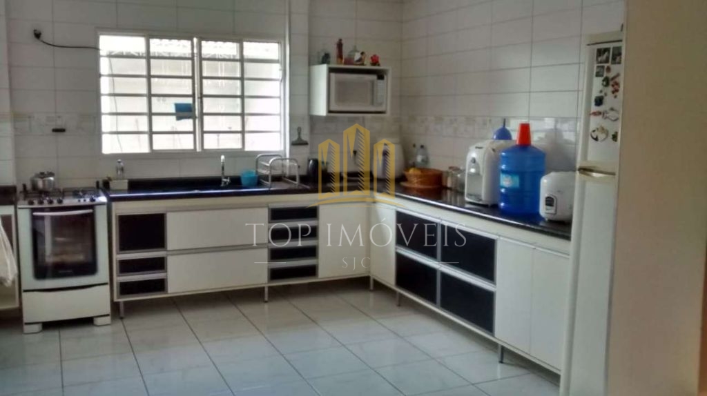 Sobrado com 4 quartos, 245 m², à venda por R$ 1.180.000 - ja