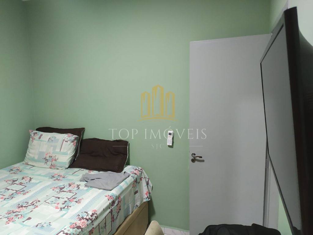 Casa com 2 Quartos e 1 banheiro à Venda, 71 m² por R$ 690.000