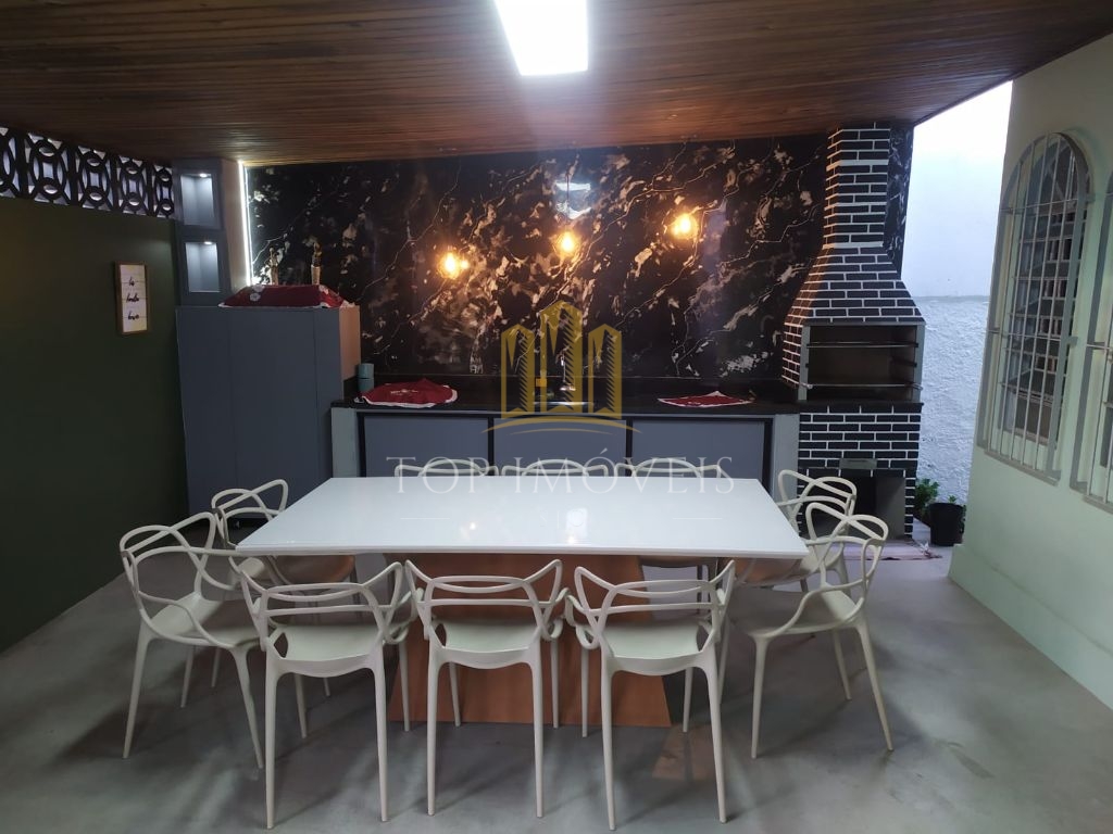 Casa com 2 quartos e 1 banheiro à venda, 71 m² por R$ 690.00