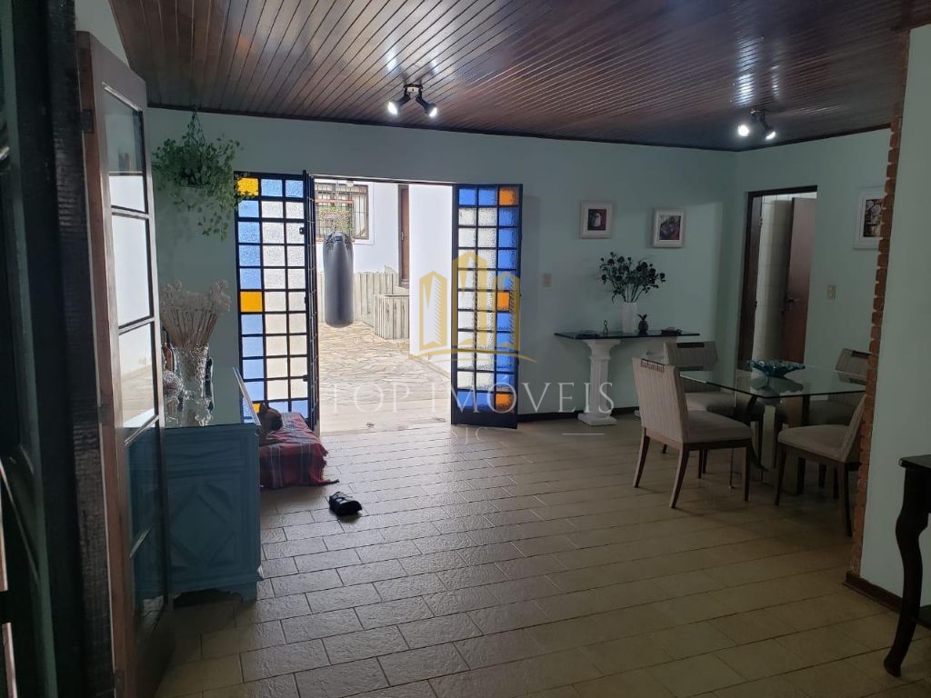 Excelente casa no esplanada — espaço, conforto e economia!