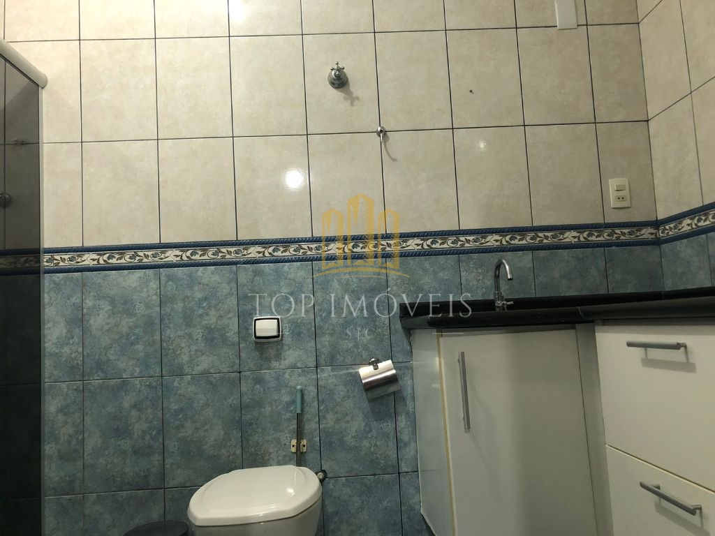 Maravilhoso Sobrado de 4 Quartos no Vila Branca - Jacareí