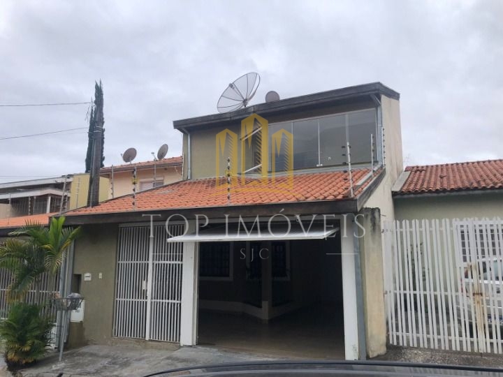 Maravilhoso sobrado de 4 quartos no vila branca - jacareí