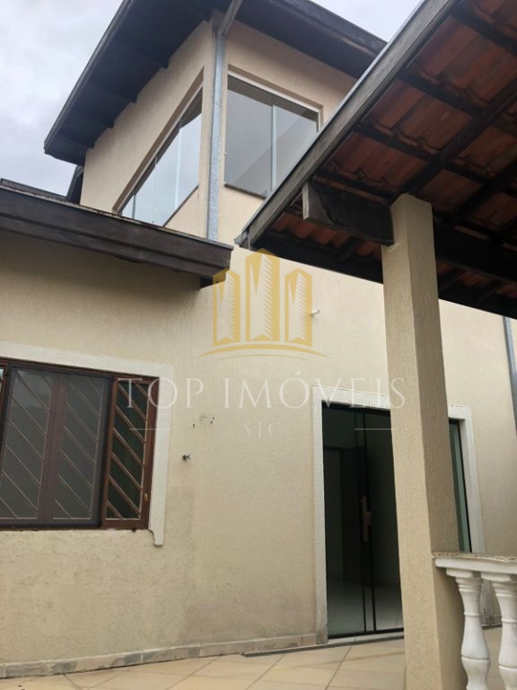 Maravilhoso sobrado de 4 quartos no vila branca - jacareí