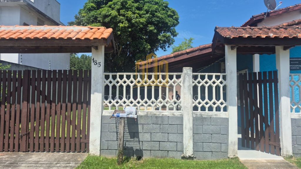 Casa à venda com 2 quartos e 1suíte em Caraguatatuba Bairro Massaguaçu - Documentação OK