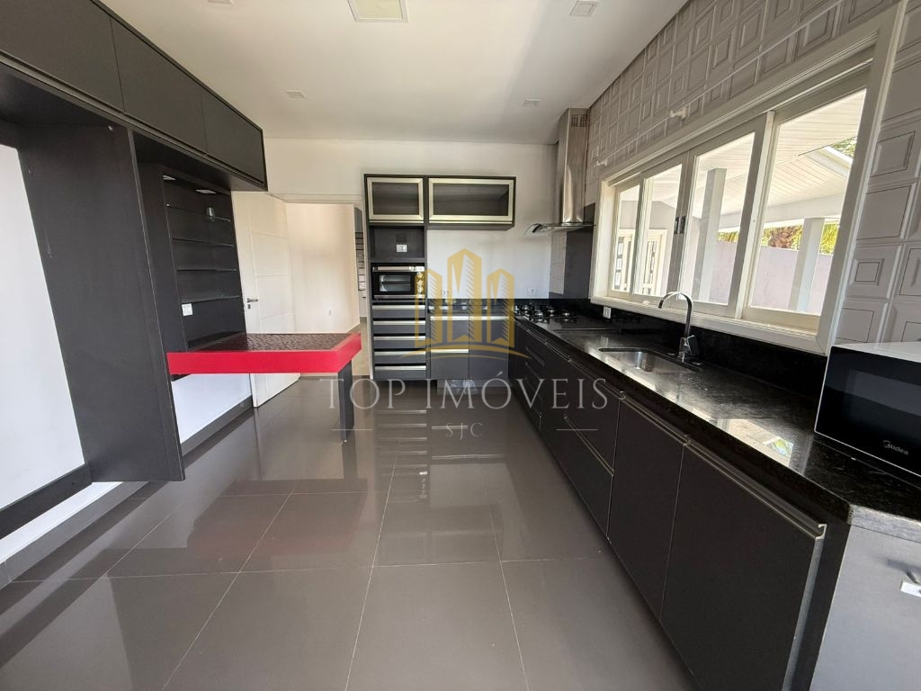 Excelente Oportunidade - Casa em Condomínio - Condomínio Residencial Mirante do Vale - Jacareí - 3 Dormitórios - 300m².