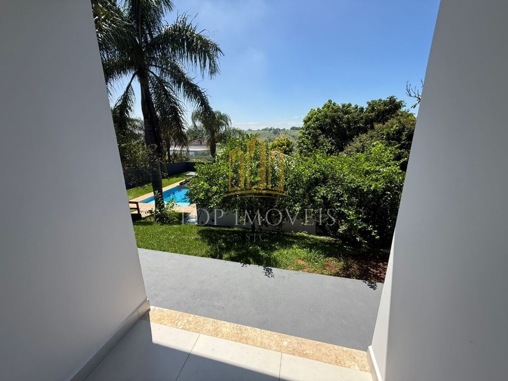 Excelente Oportunidade - Casa em Condomínio - Condomínio Residencial Mirante do Vale - Jacareí - 3 Dormitórios - 300m².