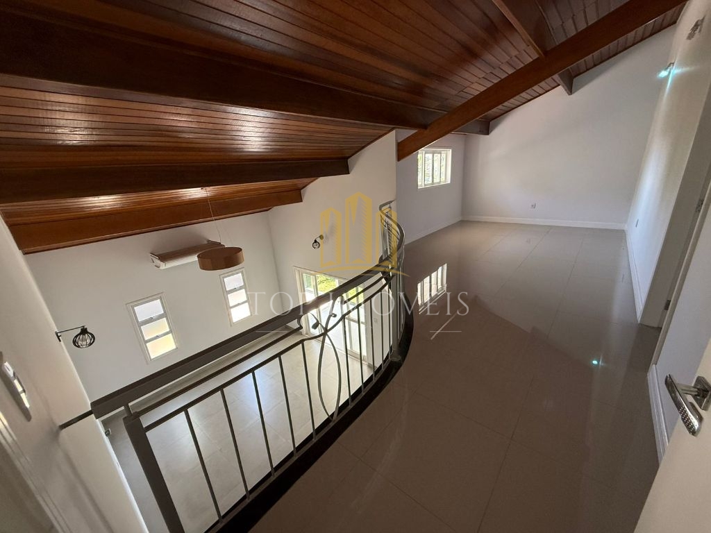 Excelente Oportunidade - Casa em Condomínio - Condomínio Residencial Mirante do Vale - Jacareí - 3 Dormitórios - 300m².