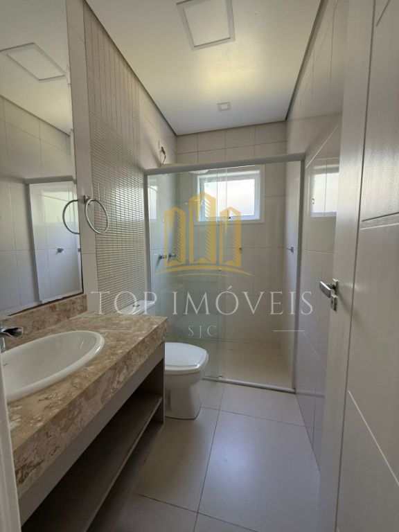 Excelente Oportunidade - Casa em Condomínio - Condomínio Residencial Mirante do Vale - Jacareí - 3 Dormitórios - 300m².