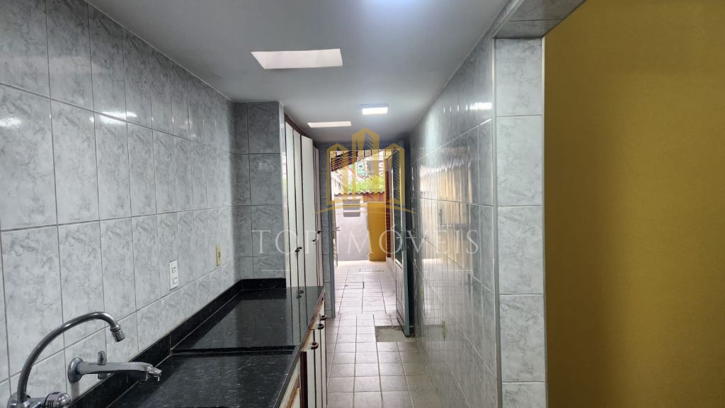Imóvel comercial para locação na avenida perseu com 8 vagas jardim satélite são josé dos campos
