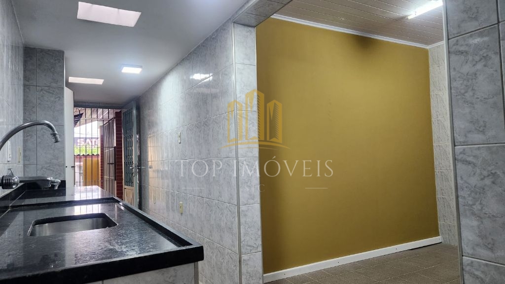 Imóvel comercial para locação na avenida perseu com 8 vagas jardim satélite são josé dos campos