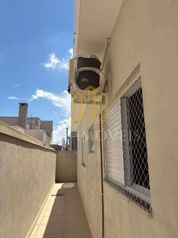 Casa Térrea de Alto Padrão em Condomínio Terras do Vale 3 Quartos sendo 1 Suíte Piscina com Hidro