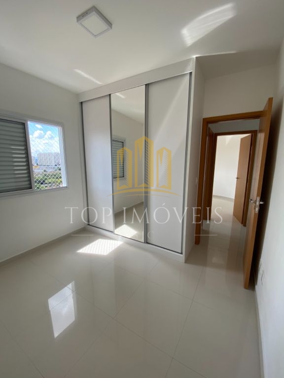 Excelente apartamento de 2 quartos sendo 1 suíte no Monte Zurich - Parque Industrial