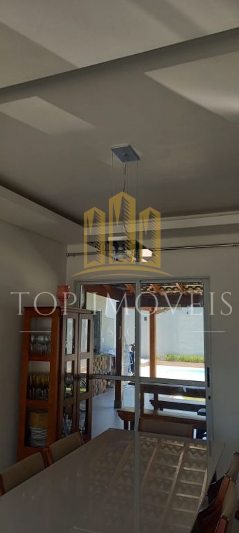Linda e aconchegante casa para venda no villa branca em cond