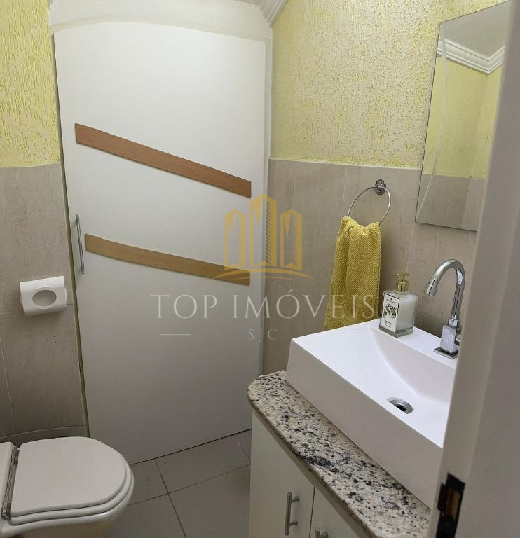 Excelente casa de 3 quartos no Condominio Italia Boulevard - Jardim Santa Maria - Jacareí