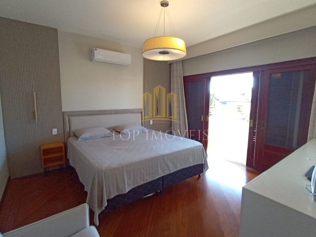Sobrado Condomínio - Parque Residencial Aquarius - Condomínio Sunset Park - 4 Suítes