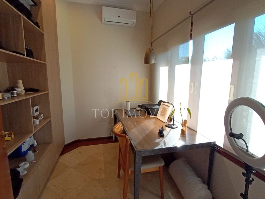 Sobrado Condomínio - Parque Residencial Aquarius - Condomínio Sunset Park - 4 Suítes
