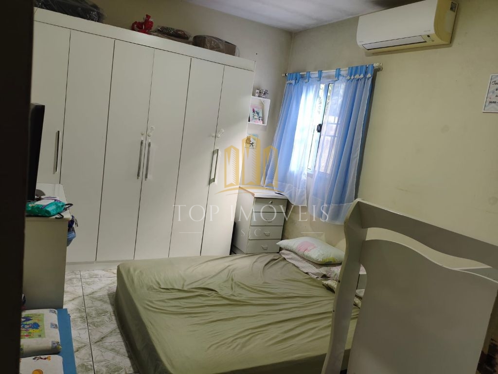 Casa térrea 3 quartos sendo 1 suíte zona norte são josé dos 