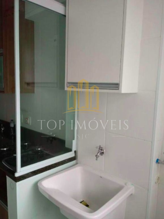 Apartamento com 2 dormitórios à venda, 55 m² por R$ 480.000,