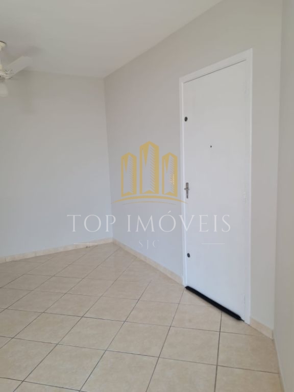 Apartamento de 2 quartos no monte castelo