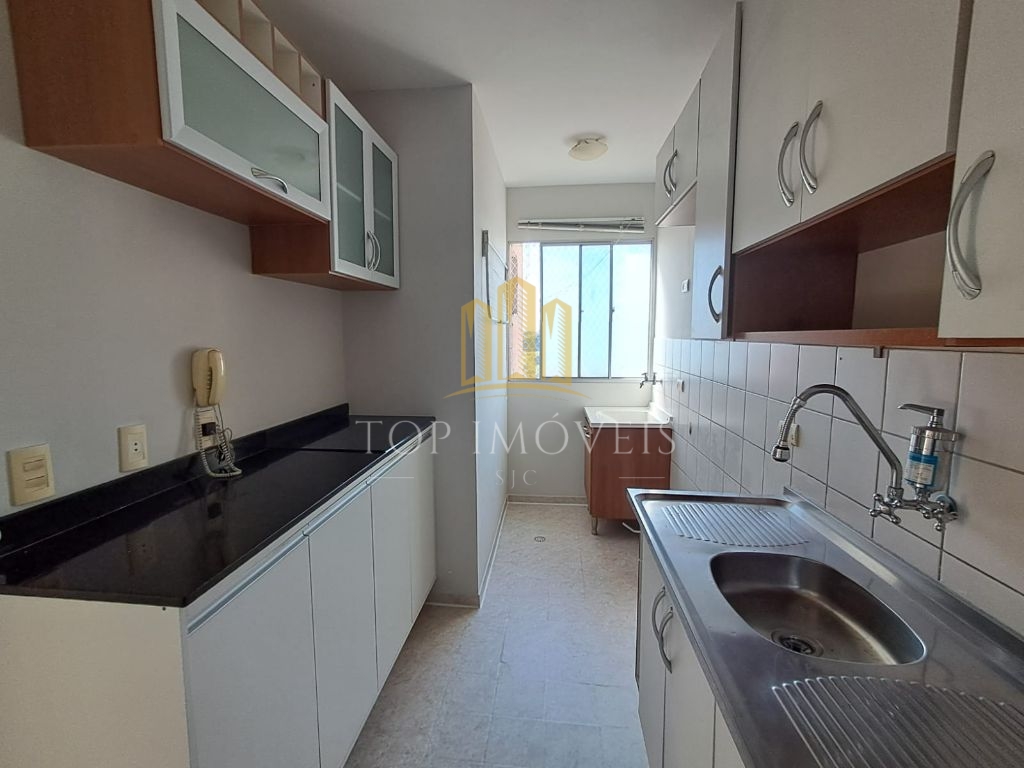 Apartamento de 2 quartos no monte castelo