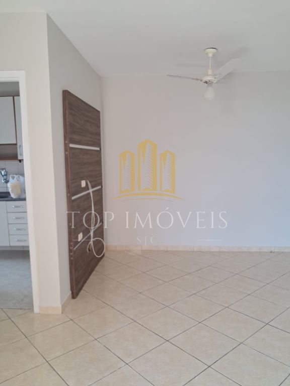 Apartamento de 2 quartos no monte castelo