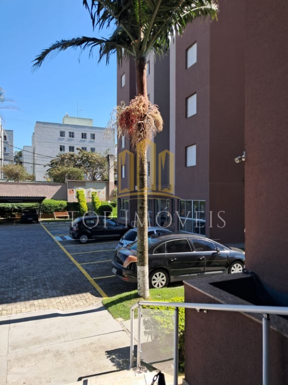Apartamento de 2 quartos no monte castelo
