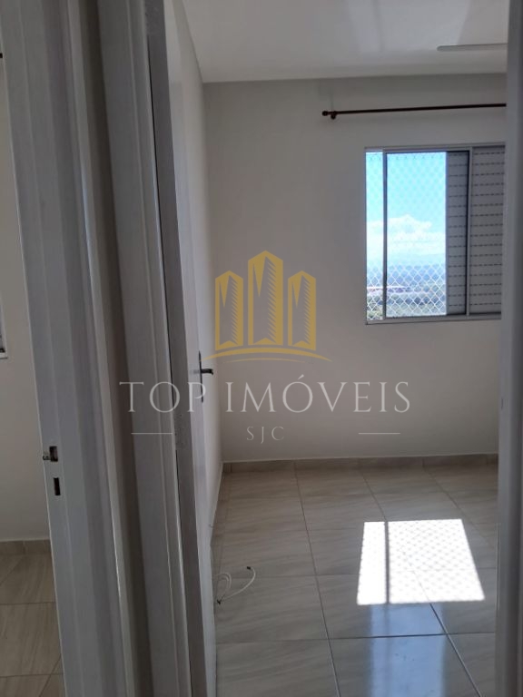 Apartamento de 2 quartos no monte castelo