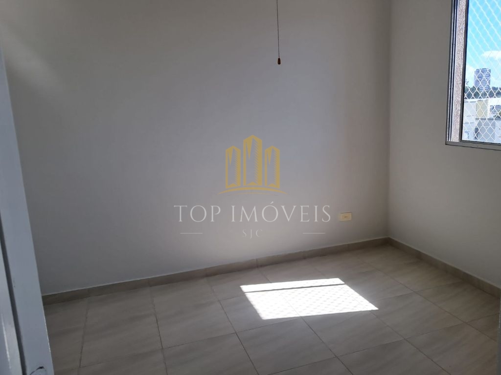 Apartamento de 2 quartos no monte castelo