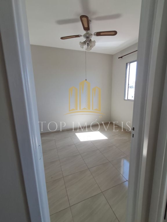 Apartamento de 2 quartos no monte castelo