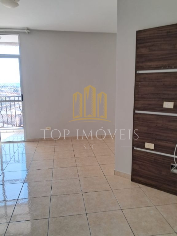 Apartamento de 2 quartos no monte castelo